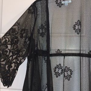 Black lace kimono